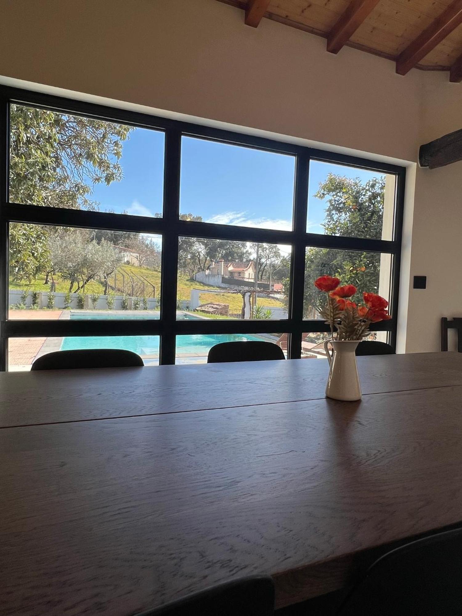 Casa Bizarra Villa Castanheira de Pera Oda fotoğraf